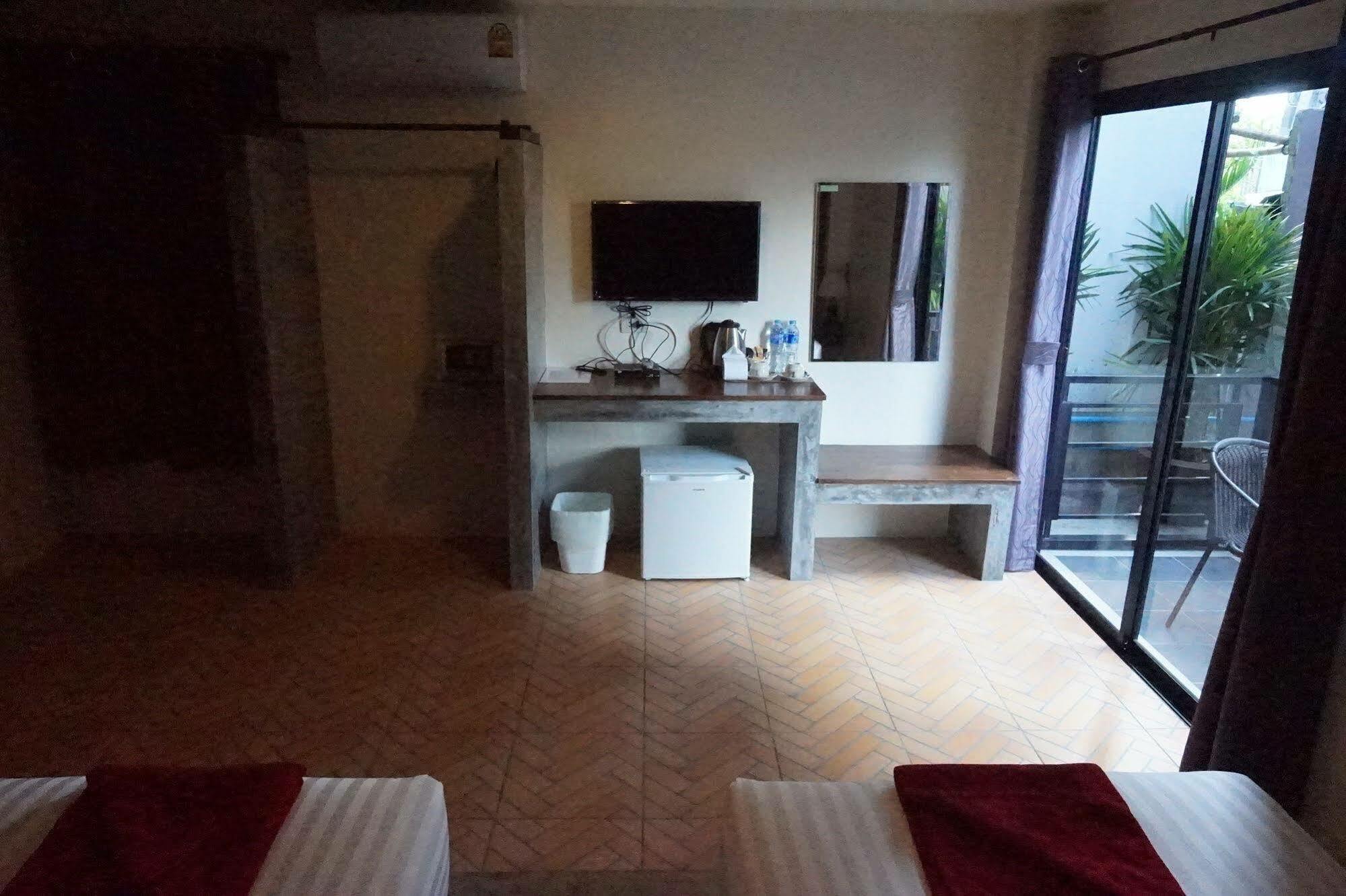 Oyo 75307 The Morning Minihouse Aonang Hotel Ao Nang Kültér fotó